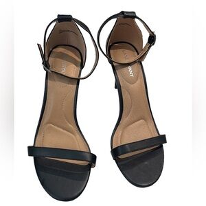 Shoes - NWOT - Dream Cloud Thin Ankle-Strap High Heel SB11